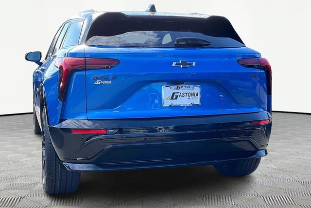 New 2026 Chevrolet Blazer EV RS w/ Super Cruise Package FWD image 5