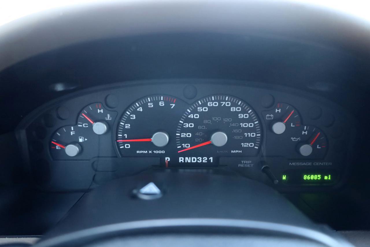 Used 2005 Ford Explorer XLT AWD/4WD image 8