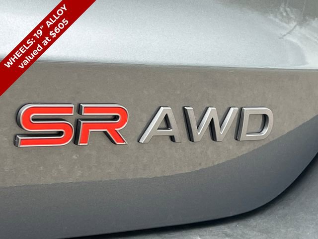New 2026 Nissan Kicks SR w/ Cold Weather Package AWD/4WD image 2