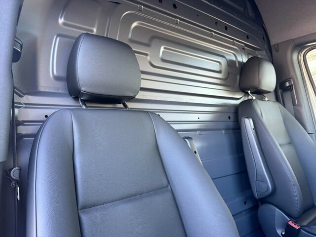 New 2026 Mercedes-Benz Sprinter 2500 image 16
