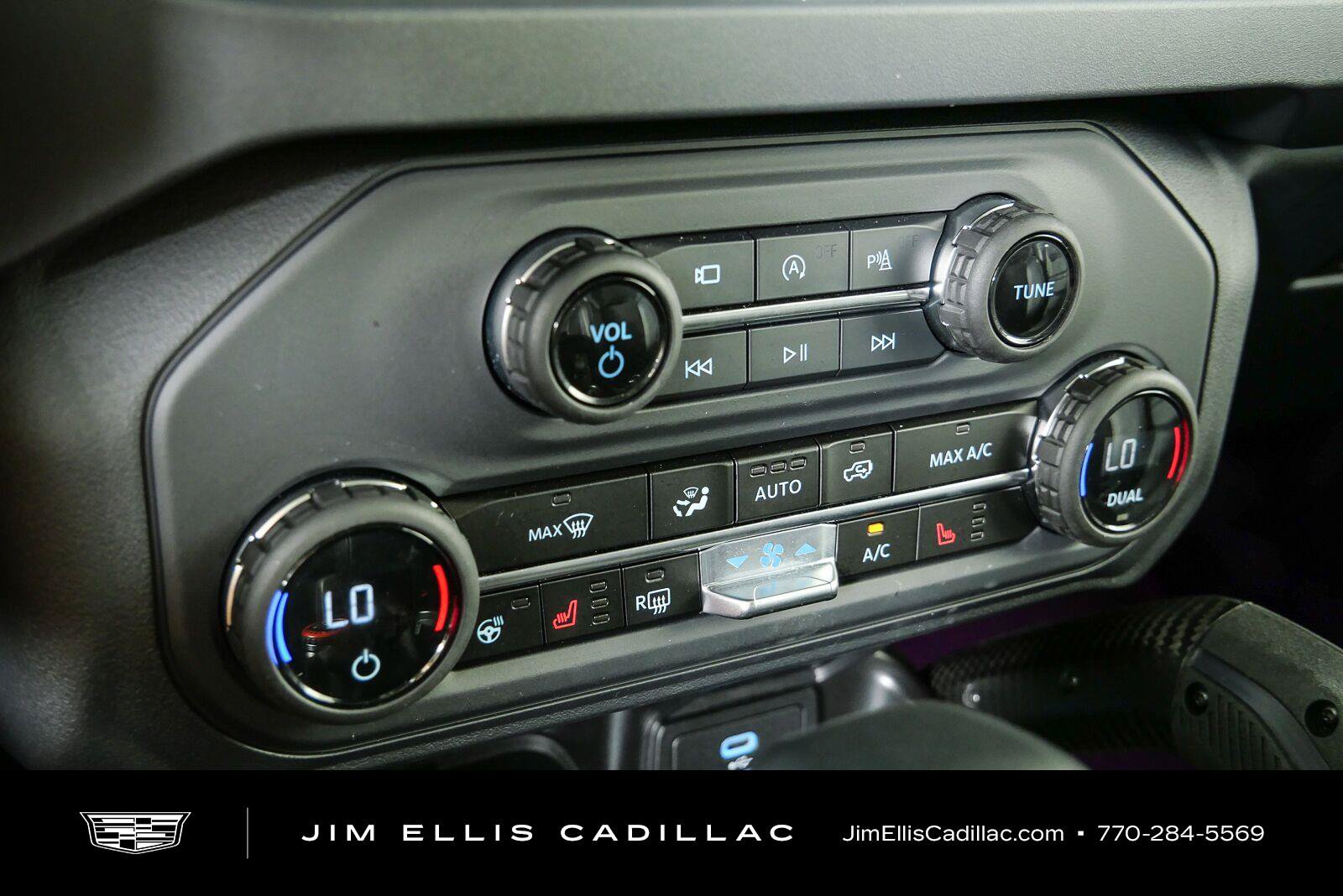 Used 2025 Ford Bronco Raptor AWD/4WD image 17