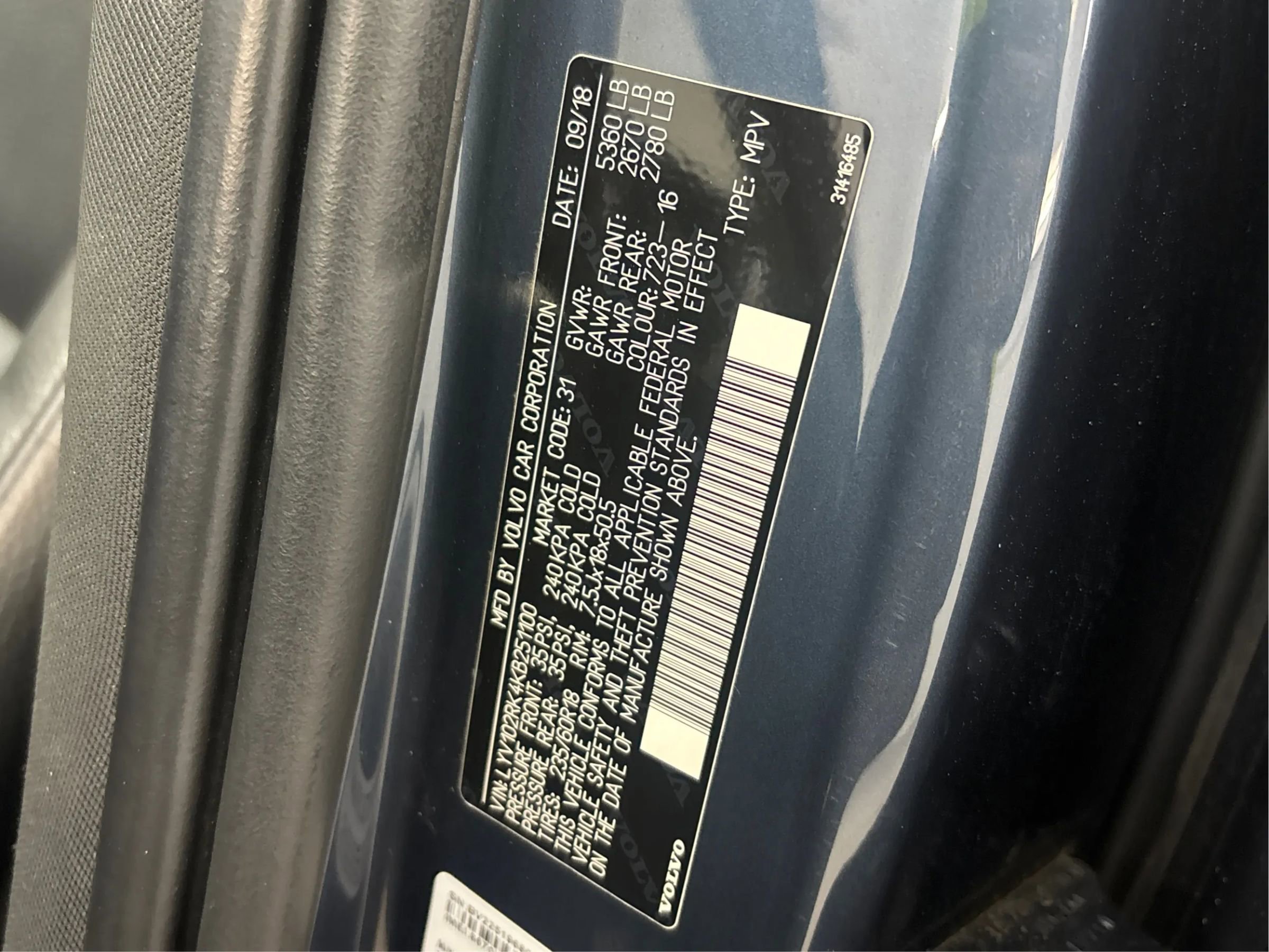 Used 2019 Volvo XC60 T5 Momentum w/ Multimedia Package image 30