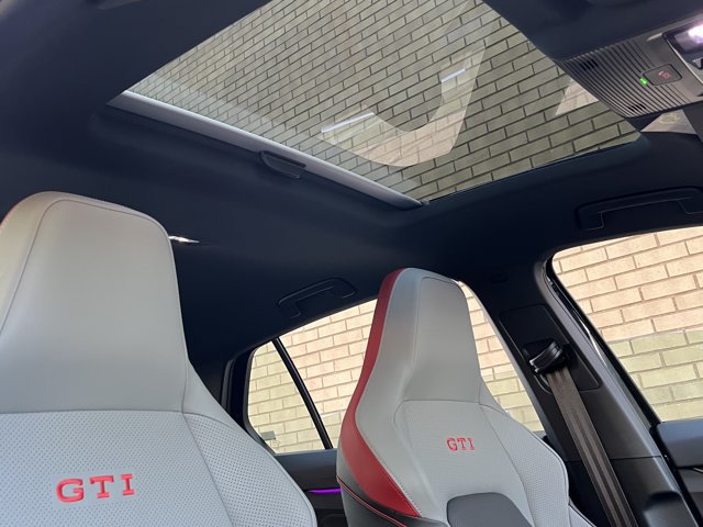 New 2026 Volkswagen GTI SE FWD image 8