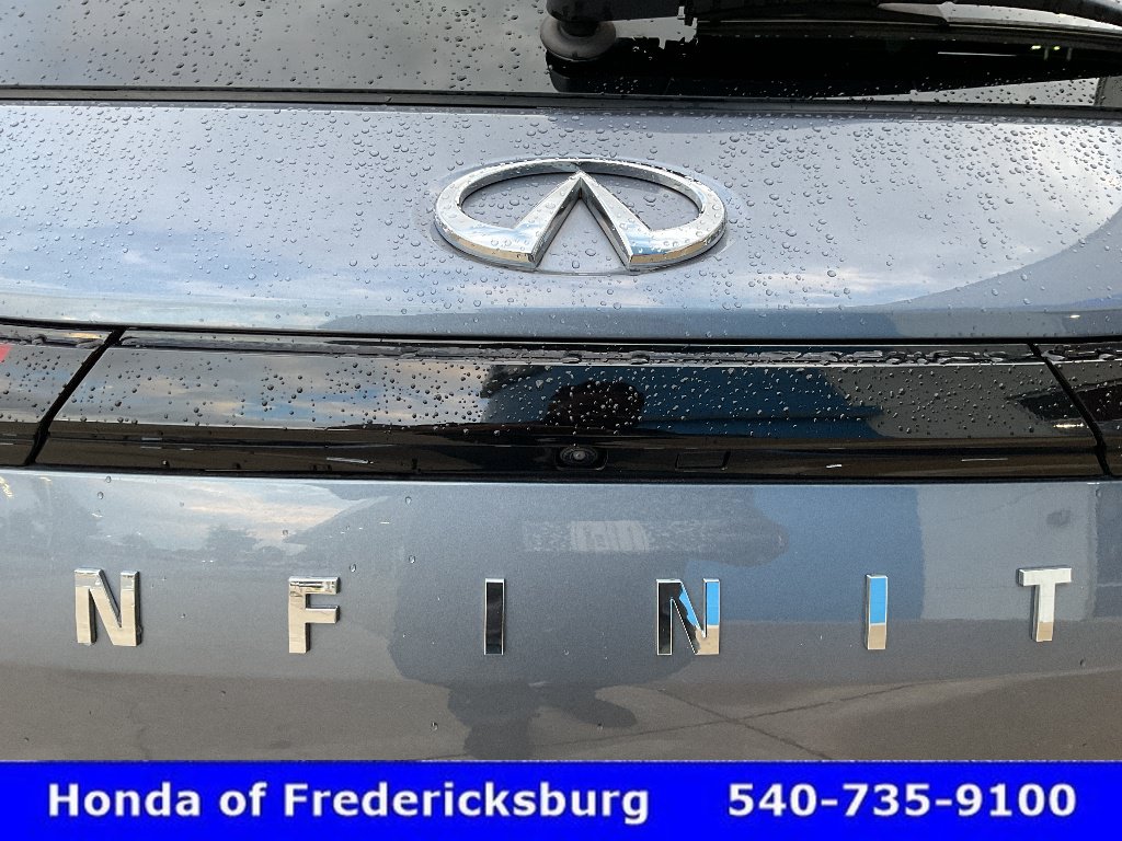 Used 2023 INFINITI QX60 Sensory w/ Vision Package AWD/4WD image 14
