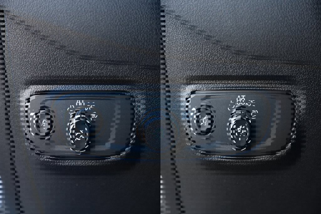 Used 2024 Chevrolet Equinox LS image 17