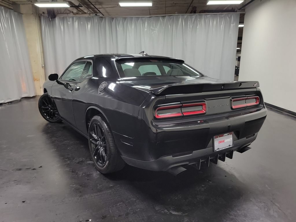 Used 2022 Dodge Challenger GT AWD/4WD image 6
