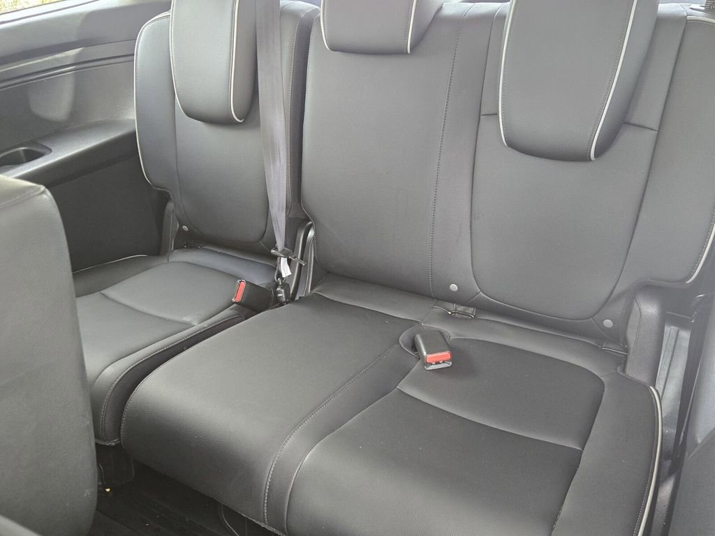 Certified 2026 Honda Odyssey Touring image 15