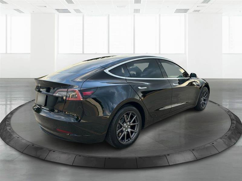 Used 2019 Tesla Model 3 Standard Range Plus image 7