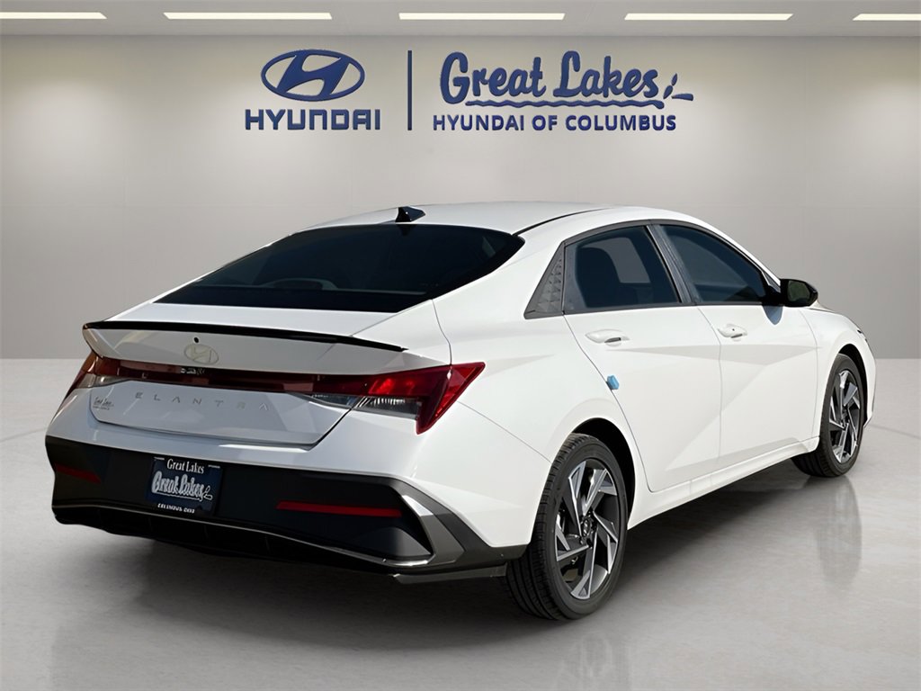 Certified 2025 Hyundai Elantra Sport image 5