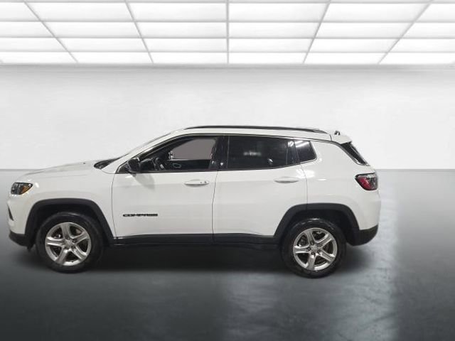 Used 2024 Jeep Compass Latitude image 7