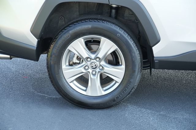 Used 2024 Toyota RAV4 XLE FWD image 10