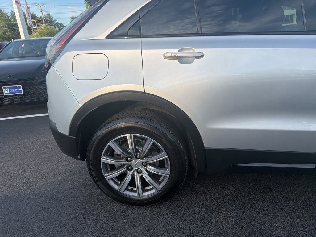 Used 2020 Cadillac XT4 Sport w/ Driver Awareness Package AWD/4WD image 4