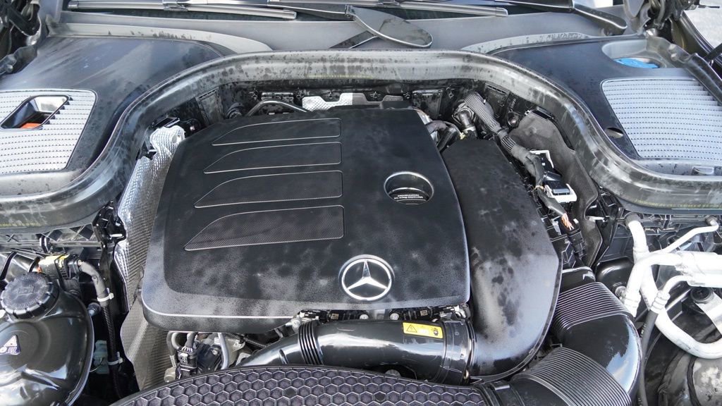 Used 2021 Mercedes-Benz GLC 300 image 38