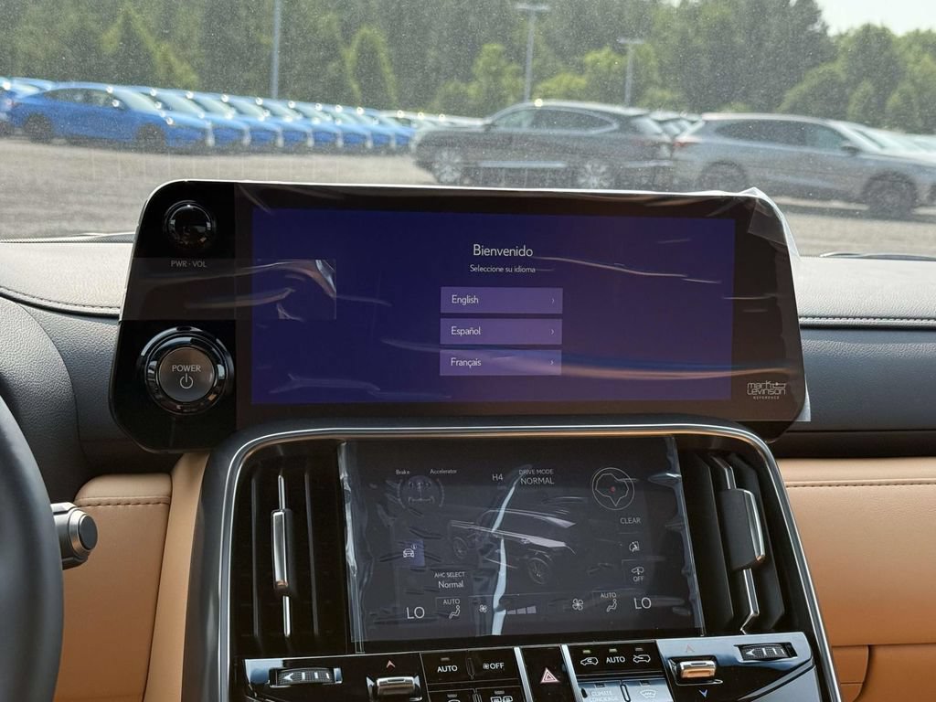 New 2026 Lexus LX 700h Luxury AWD/4WD image 10