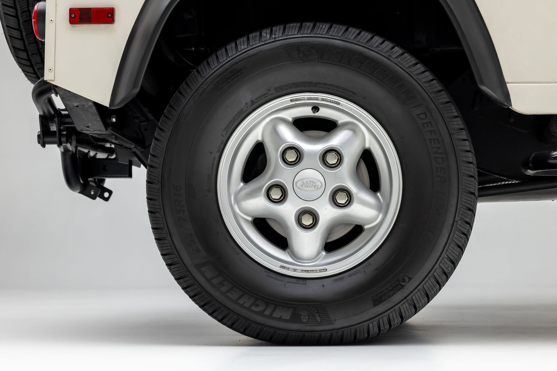 Used 1997 Land Rover Defender 90 image 19