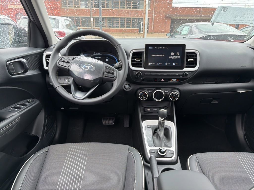 New 2026 Hyundai Venue SEL FWD image 17