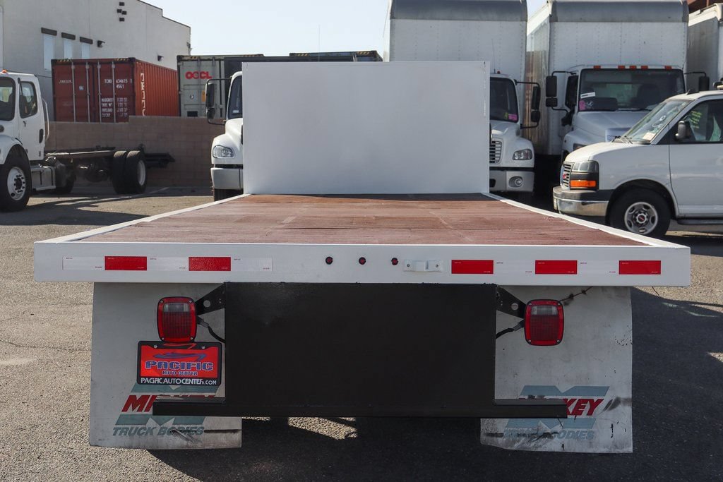 Used 2020 Ford F550 2WD Regular Cab Super Duty image 7