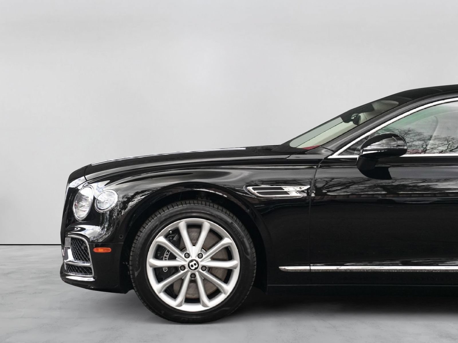 Used 2023 Bentley Flying Spur V8 AWD/4WD image 58