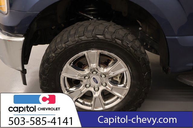 Used 2017 Ford F150 XLT w/ Equipment Group 301A Mid AWD/4WD image 8
