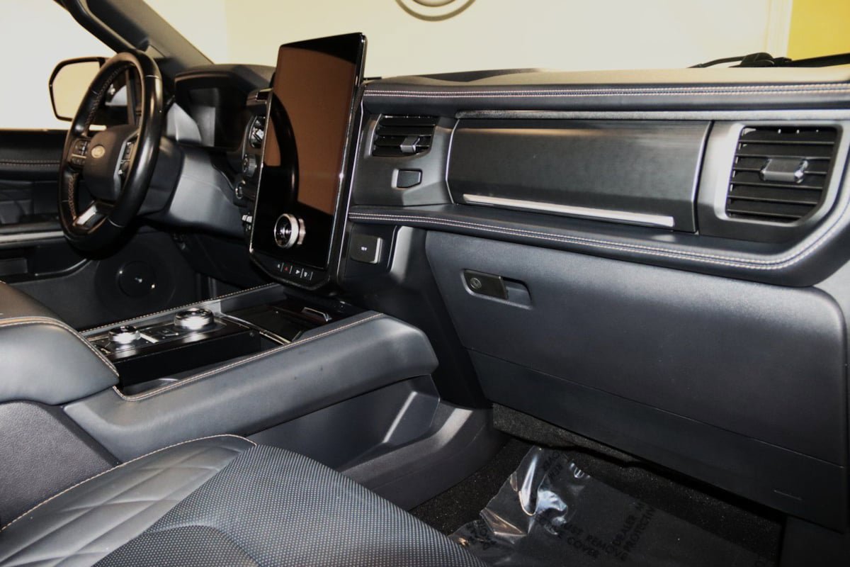 Used 2023 Ford Expedition Max Platinum AWD/4WD image 68