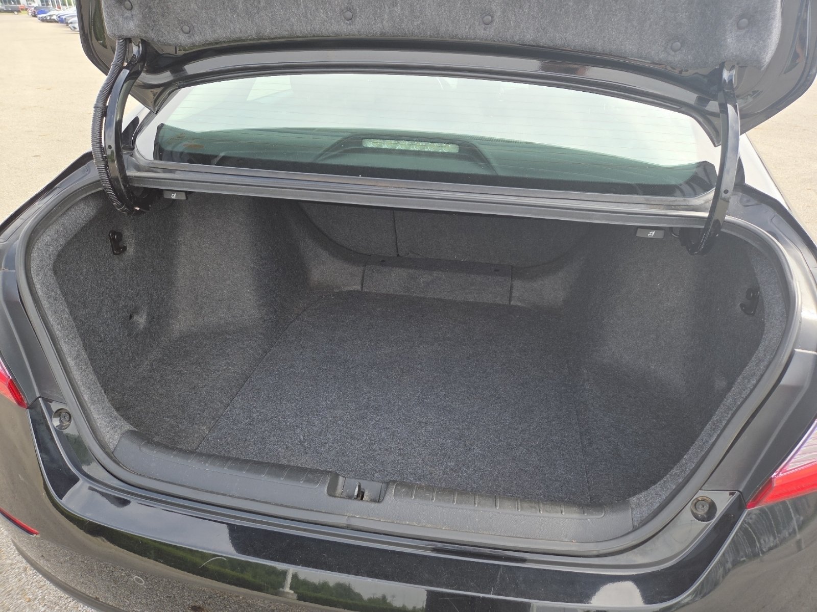 Used 2018 Honda Accord Touring image 20