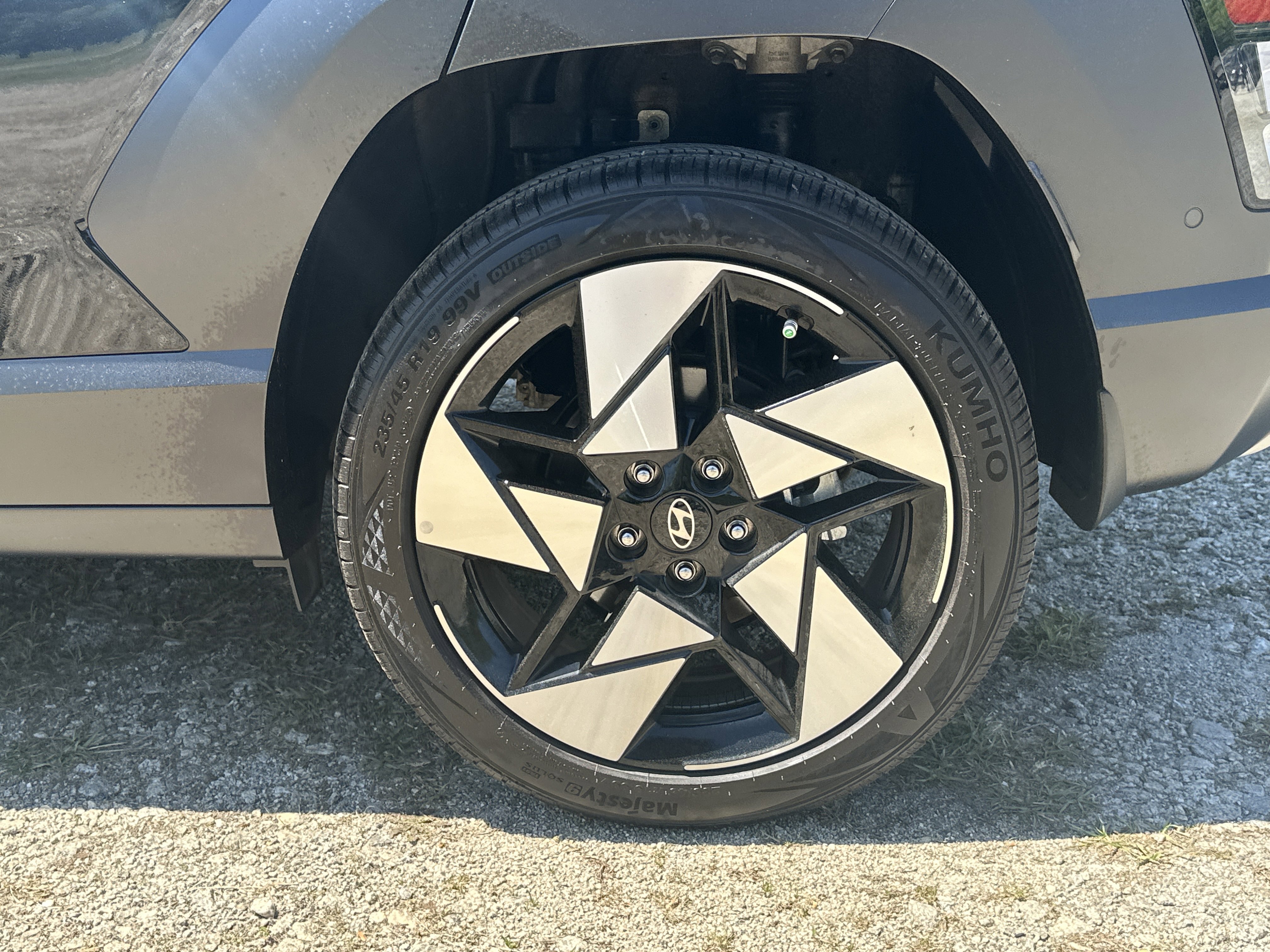 Used 2025 Hyundai Kona Limited image 20