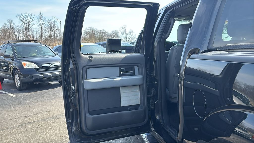 Used 2014 Ford F150 XLT w/ Equipment Group 302A Luxury image 27