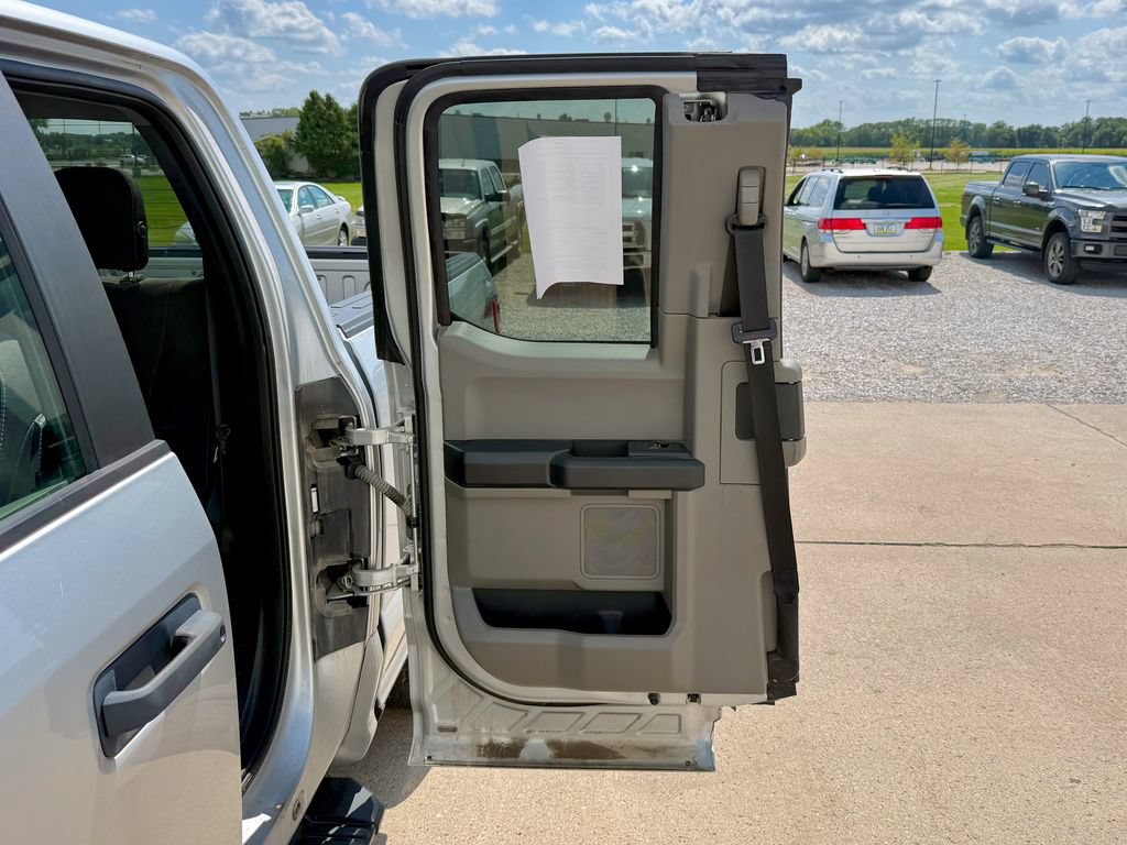 Used 2018 Ford F150 XL w/ Equipment Group 101A Mid AWD/4WD image 15