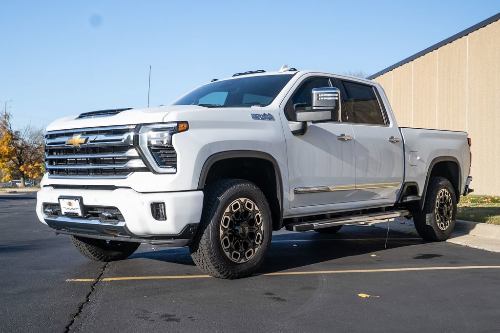 New 2026 Chevrolet Silverado 3500 High Country w/ Technology Package image 4