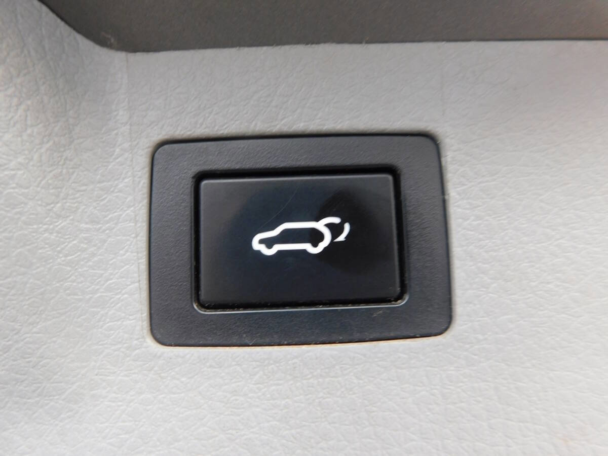 Used 2014 Kia Sorento SX w/ 3rd Row Package image 6