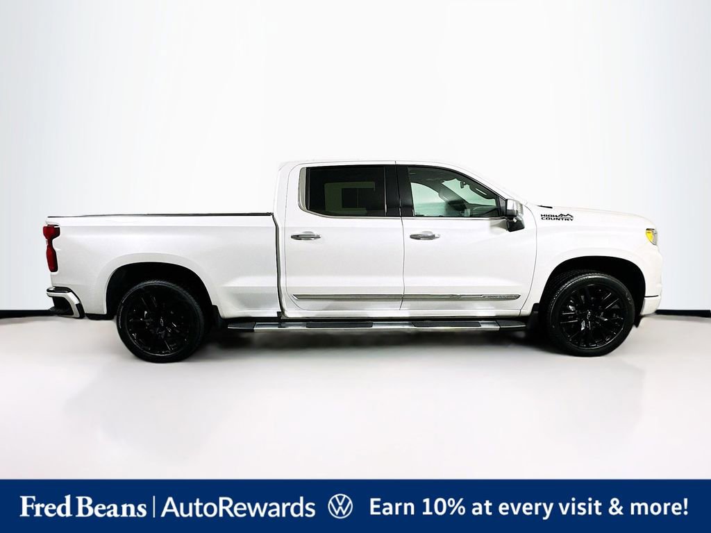 Used 2023 Chevrolet Silverado 1500 High Country w/ High Country Premium Package AWD/4WD image 8