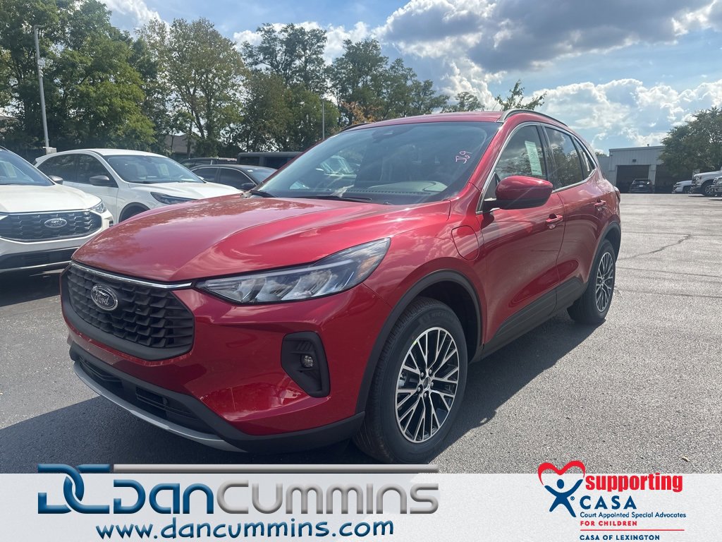New 2026 Ford Escape SE image 1