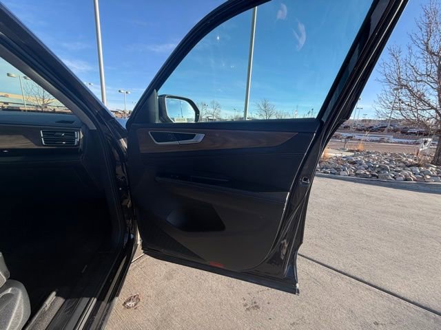 Used 2024 Volkswagen Atlas SE image 29