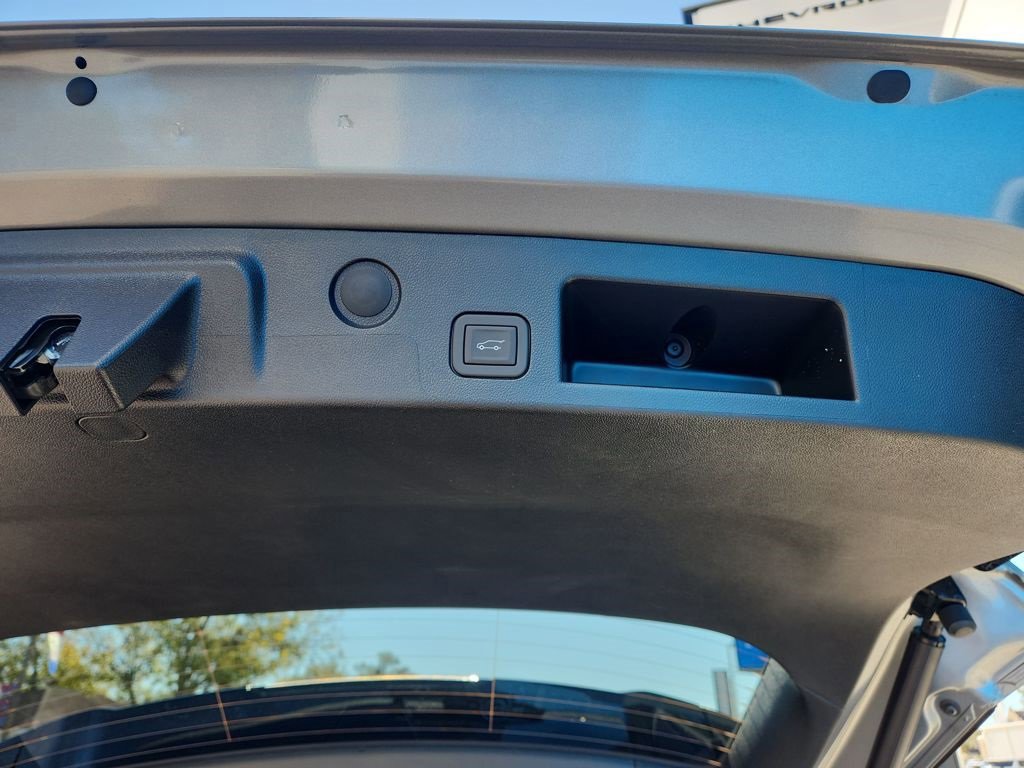 New 2026 Chevrolet Equinox ACTIV w/ LPO, Floor Liner Package image 21