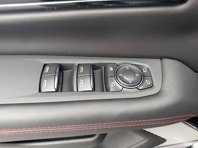 New 2026 GMC Yukon XL AT4 Ultimate w/ LPO, Floor Liner Package image 19