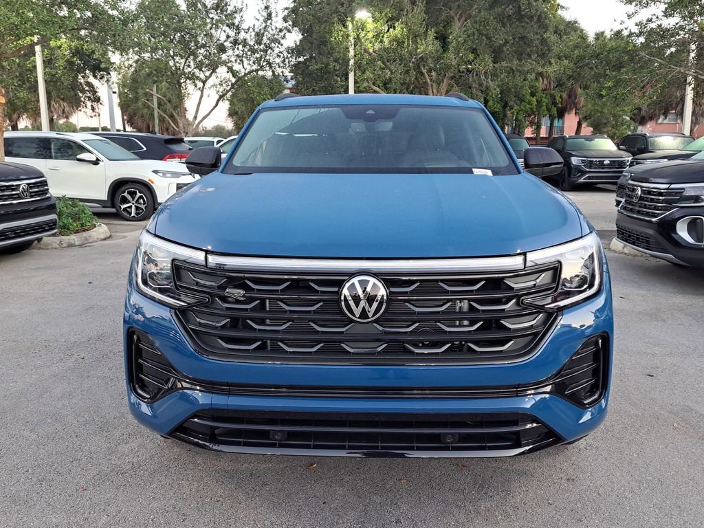 New 2026 Volkswagen Atlas Cross Sport SEL R-Line image 2