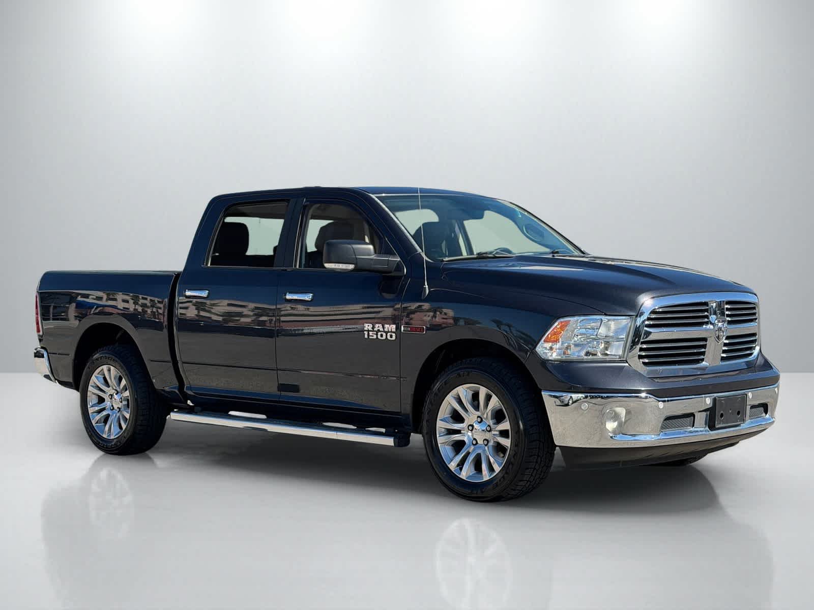 Used 2017 RAM 1500 Lone Star RWD image 10