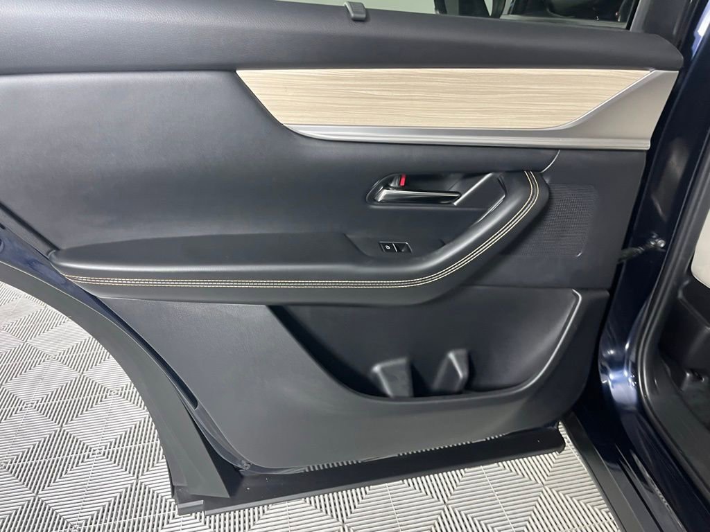Used 2024 MAZDA CX-90 Plug-In Hybrid w/ Preferred image 24