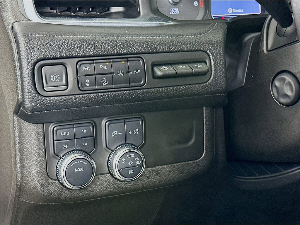 Used 2021 GMC Yukon Denali AWD/4WD image 10