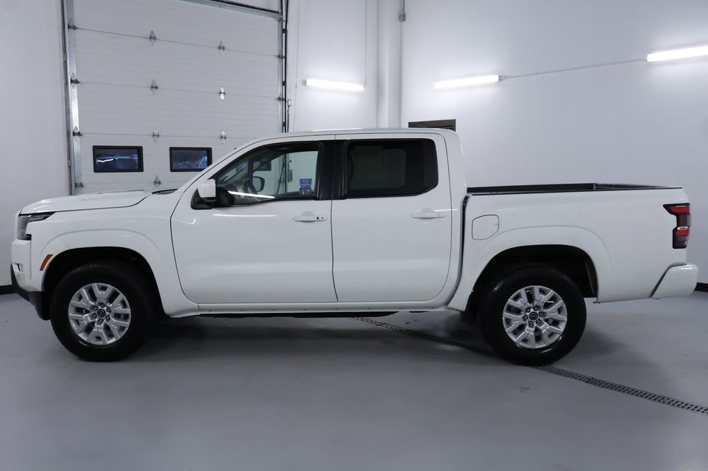 Used 2024 Nissan Frontier SV w/ SV Convenience Package image 4
