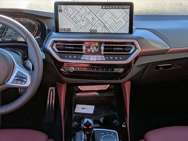Used 2025 BMW X4 xDrive30i w/ Premium Package image 11