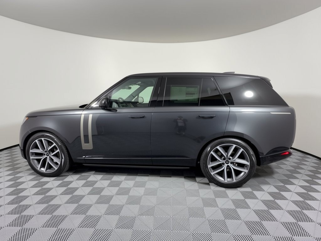 New 2027 Land Rover Range Rover SE AWD/4WD image 2