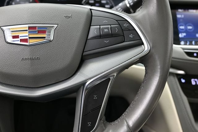 Used 2020 Cadillac XT5 Premium Luxury AWD/4WD image 31