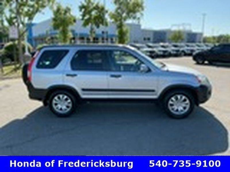 Used 2005 Honda CR-V EX image 5