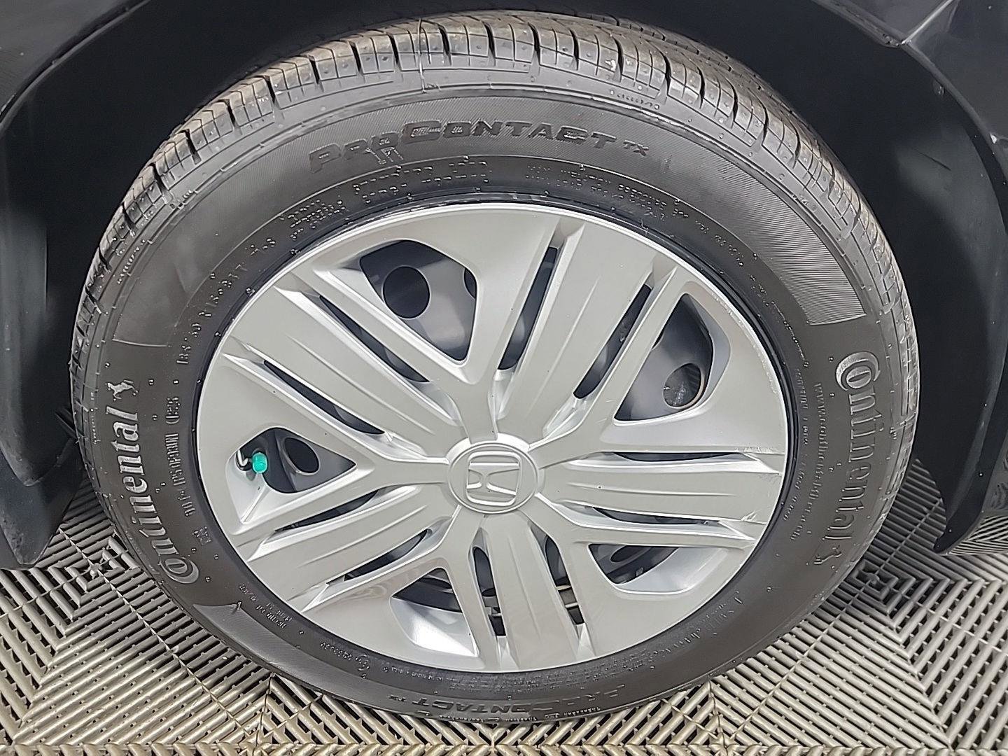 Certified 2020 Honda Fit LX image 3