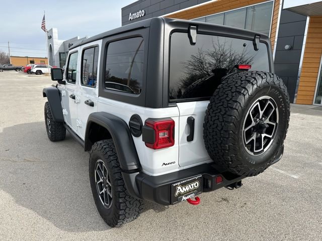 Used 2024 Jeep Wrangler Unlimited Rubicon AWD/4WD image 9