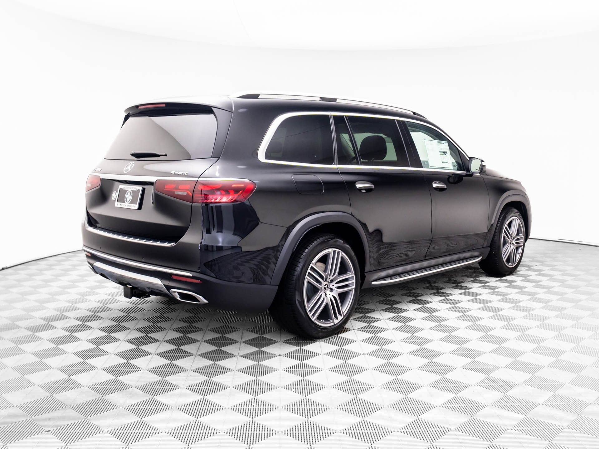 New 2026 Mercedes-Benz GLS 450 4MATIC image 5