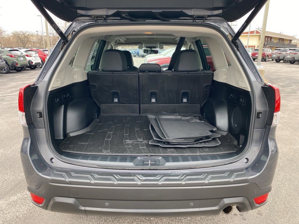 Used 2021 Subaru Forester Limited w/ Popular Package #3 image 8