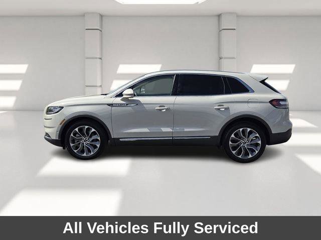 Used 2022 Lincoln Nautilus Reserve FWD image 2
