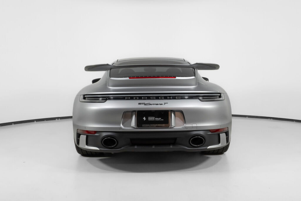 Used 2024 Porsche 911 Carrera T image 6